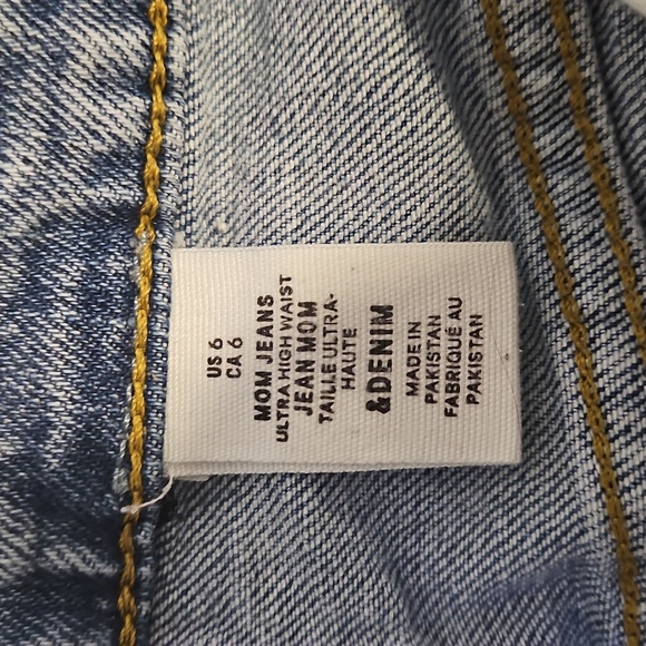 H&M Womens Size 6 Mom Jeans Denim High Waist - Picture 4 of 6